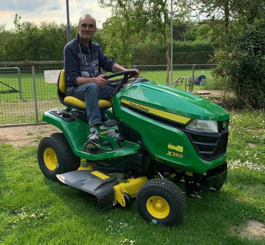 2022-05-01 Rasenmaeher